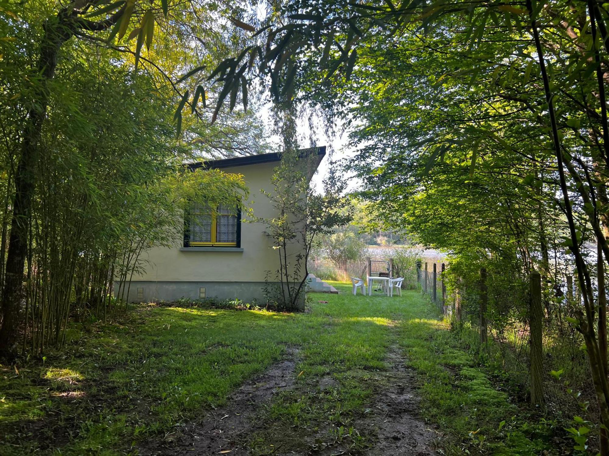 Chalet Au Bord De L'Etang 4 Pers Villa Les Boulmiers Luaran gambar