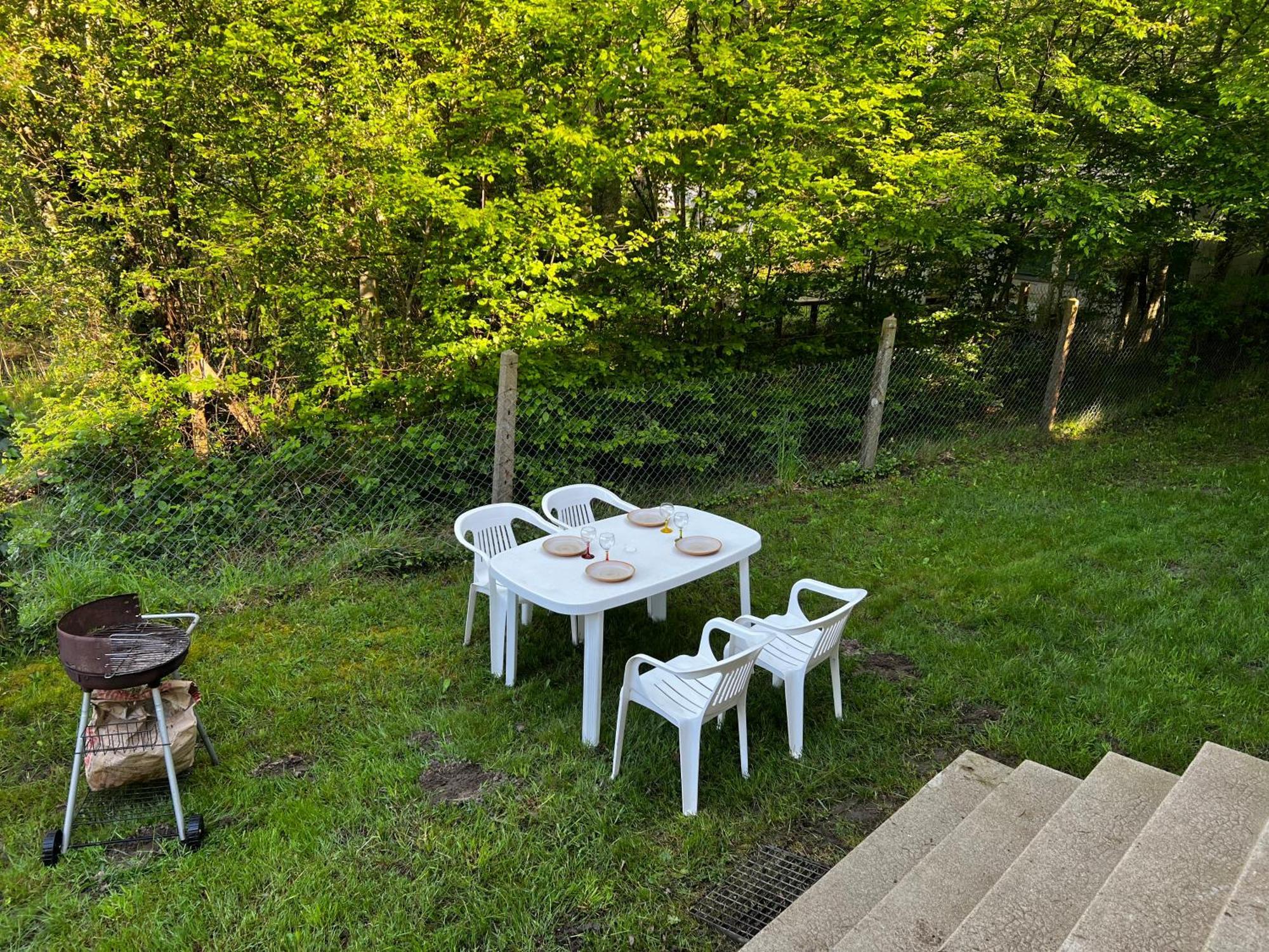 Chalet Au Bord De L'Etang 4 Pers Les Boulmiers Luaran gambar